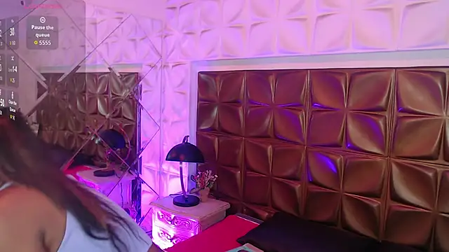 Snapshot of MelodyBlazze chatting on 06.22.26 MelodyBlazze online show from 06.22.26