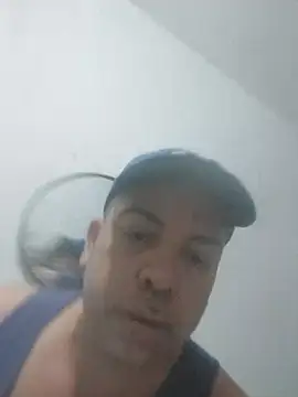 2Brazilians4one online show from 07.10.26