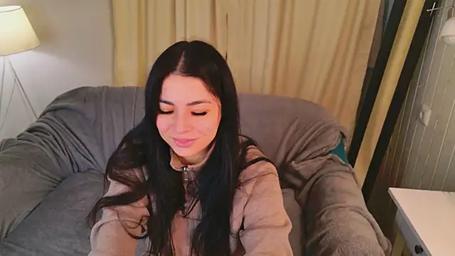 Erika Moan  online show from 04.07.26