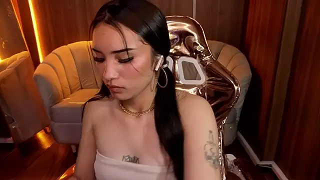 Snapshot of Daphne_nicole_b chatting on 03.28.26 Daphne nicole b online show from 03.28.26