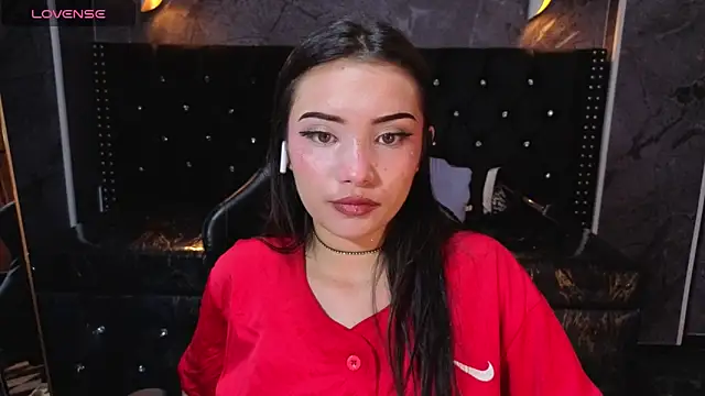 Daphne nicole b online show from 05.20.26