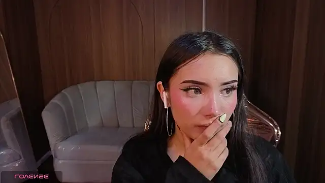 Daphne nicole b online show from 05.30.26