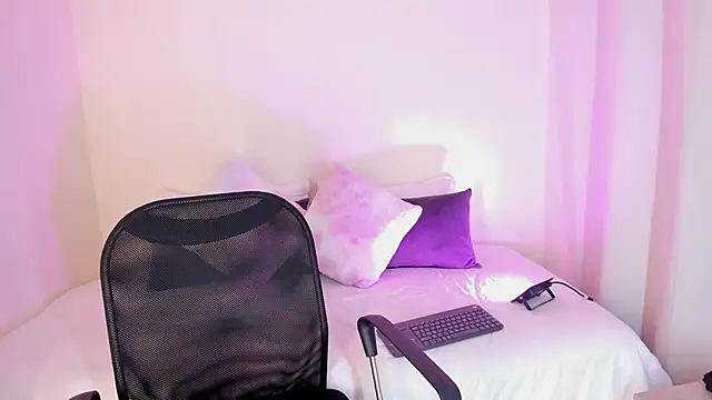 MIAA ROBERTSS online show from 03.25.26