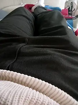 Snapshot of machine2880 chatting on 03.17.26 machine2880 online show from 03.17.26