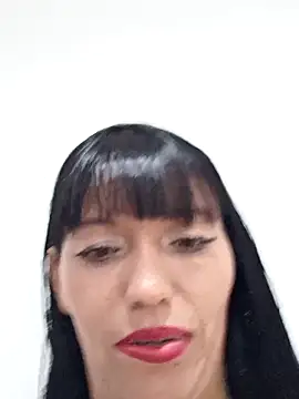 sandy 11  online show from 04.19.26