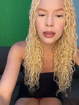 loirinha atrevida online show from 04.16.26