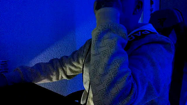 Snapshot of ilikethemverydirty chatting on 02.21.26 ilikethemverydirty online show from 02.21.26