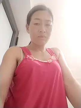 lris-Beauty77 online show from 03.28.26