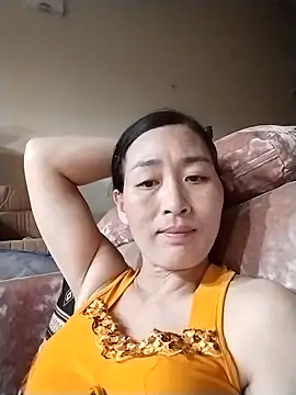 Snapshot of lris-Beauty77 chatting on 04.17.26 lris-Beauty77 online show from 04.17.26