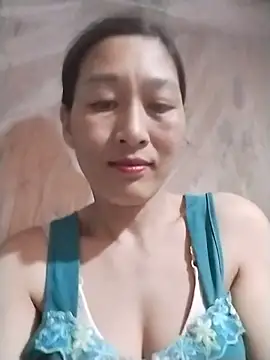 Snapshot of lris-Beauty77 chatting on 05.14.26 lris-Beauty77 online show from 05.14.26