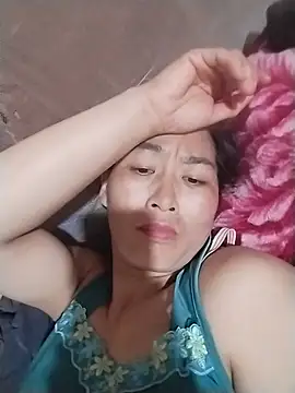 Snapshot of lris-Beauty77 chatting on 05.19.26 lris-Beauty77 online show from 05.19.26