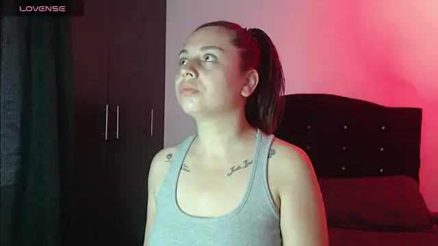 Ana  arms online show from 05.10.26