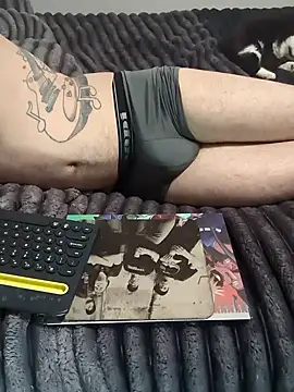 Snapshot of elong007 chatting on 03.07.26 elong007 online show from 03.07.26