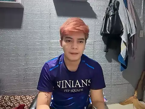 Snapshot of urbigcutienasio chatting on 06.26.26 urbigcutienasio online show from 06.26.26
