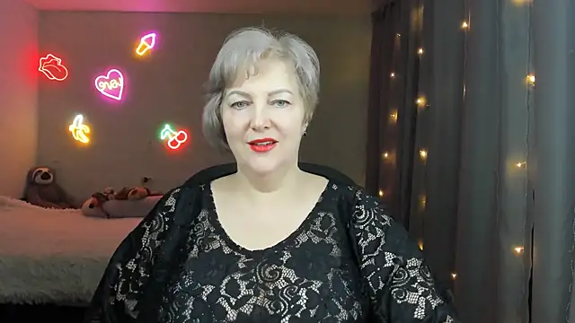 Mary-Leee online show from 04.20.26