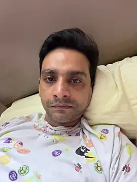 online4u08 online show from 04.01.26