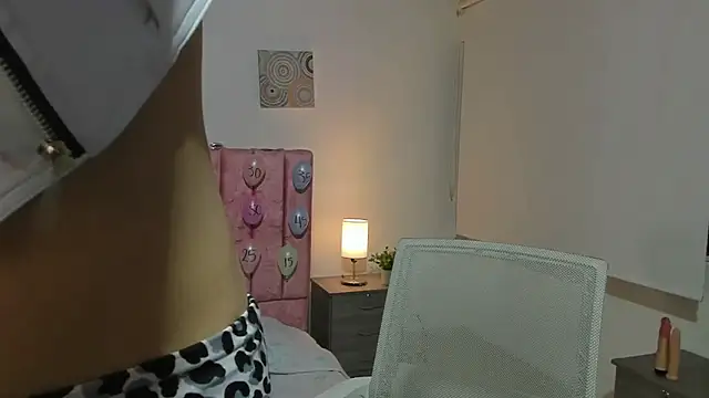 Snapshot of Maverick_angel chatting on 02.25.26 Maverick angel online show from 02.25.26