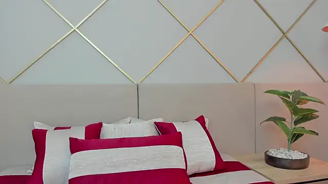 AnnyVega   online show from 04.30.26