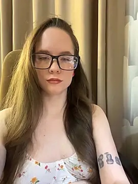 DivaAurumX online show from 02.26.26