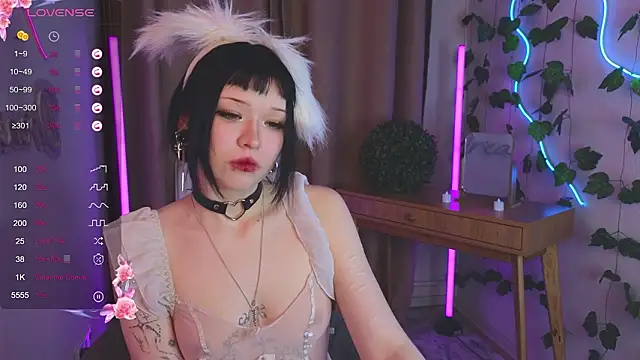 myawka1 online show from 02.25.26