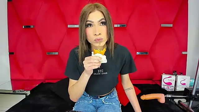 Alicee Grey online show from 04.07.26