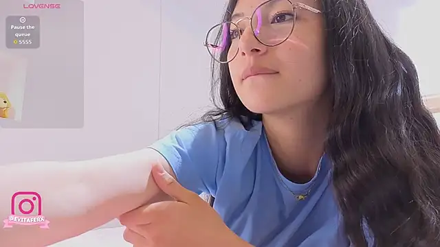 eva depp  online show from 03.13.26