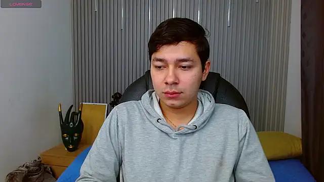 Julian Smith21 online show from 04.19.26