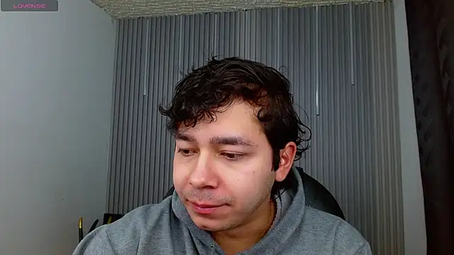 Snapshot of Julian_Smith21 chatting on 05.14.26 Julian Smith21 online show from 05.14.26