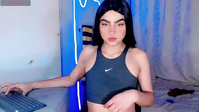 xyaraluv  online show from 04.13.26