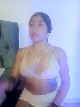 Snapshot of Little_Sweett chatting on 02.26.26 Little Sweett online show from 02.26.26