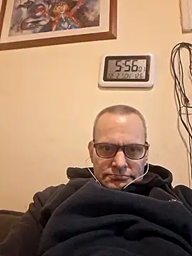 Snapshot of Supermoto000 chatting on 02.22.26 Supermoto000 online show from 02.22.26