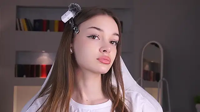 JodiAwyie online show from 02.28.26