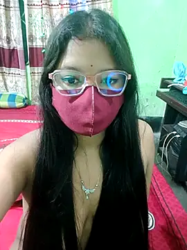 Snapshot of Turshaio chatting on 06.17.26 Turshaio online show from 06.17.26