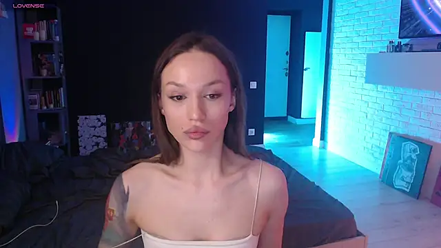 Jade Amore online show from 05.06.26