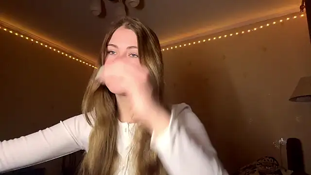 Snapshot of Amy_Maev chatting on 03.12.26 Amy Maev online show from 03.12.26