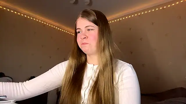 Snapshot of Amy_Maev chatting on 03.16.26 Amy Maev online show from 03.16.26