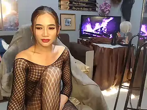 Snapshot of Demonsfuck chatting on 05.22.26 Demonsfuck online show from 05.22.26