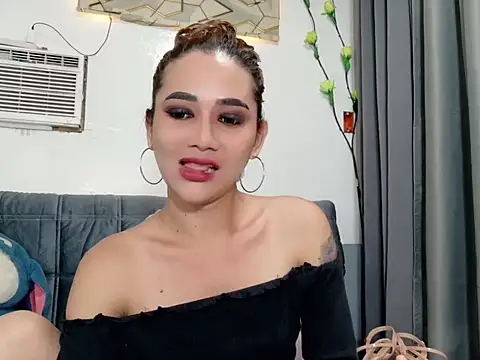 Snapshot of Demonsfuck chatting on 06.25.26 Demonsfuck online show from 06.25.26
