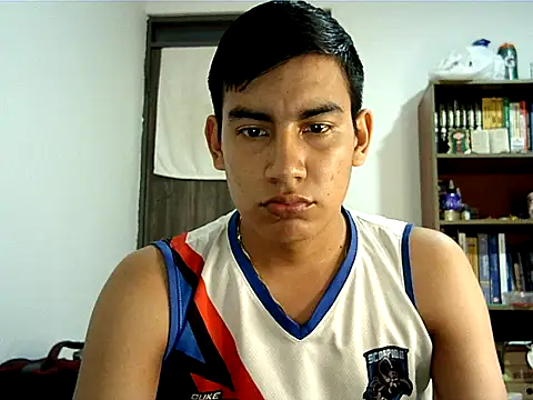 Noahfox19 online show from 03.21.26