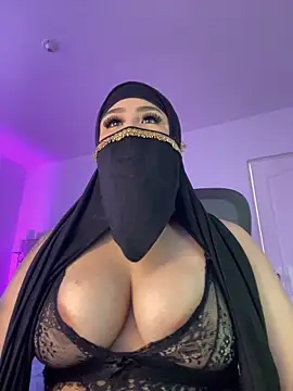 Snapshot of Yasmin_cute chatting on 06.06.26 Yasmin cute online show from 06.06.26