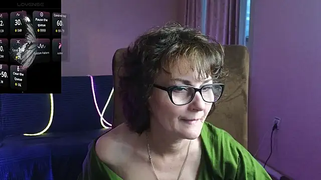 Miss Amberr online show from 04.27.26