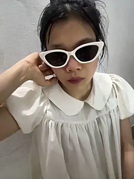 Nancyk6 online show from 04.23.26