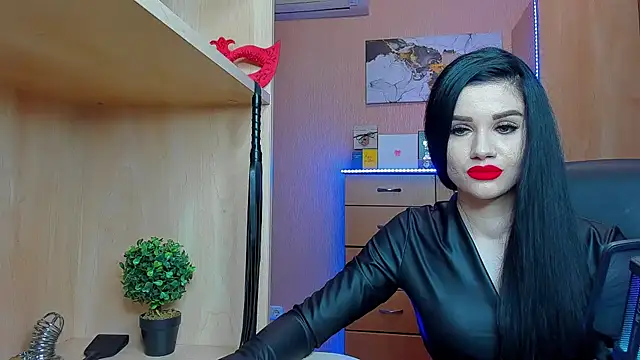 Snapshot of KristiTopxx chatting on 02.19.25 KristiTopxx online show from 02.19.25