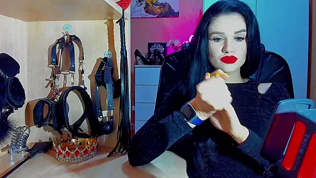 Snapshot of KristiTopxx chatting on 10.22.25 KristiTopxx online show from 10.22.25