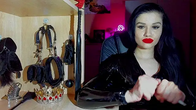 Snapshot of KristiTopxx chatting on 02.19.26 KristiTopxx online show from 02.19.26