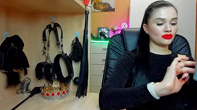 Snapshot of KristiTopxx chatting on 03.10.26 KristiTopxx online show from 03.10.26