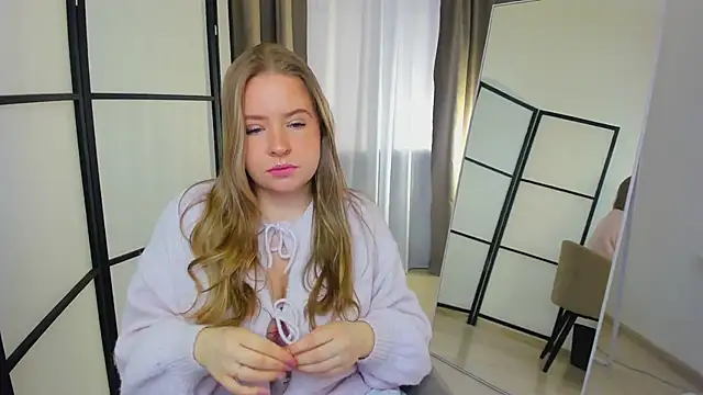 Snapshot of Arya_Thomas chatting on 03.06.26 Arya Thomas online show from 03.06.26