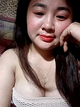 Snapshot of Meo-catwet chatting on 05.27.26 Meo-catwet online show from 05.27.26
