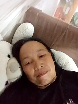 heesuu11 online show from 04.20.26