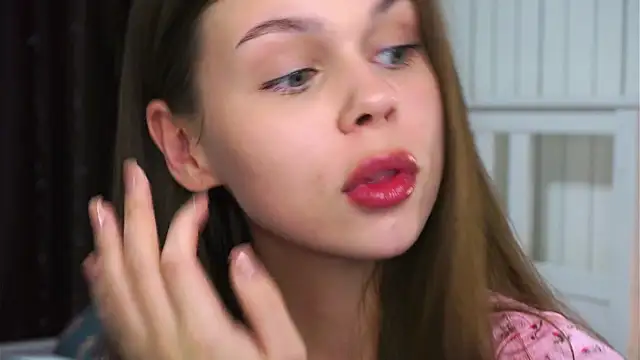 EarthaLevra online show from 04.17.26